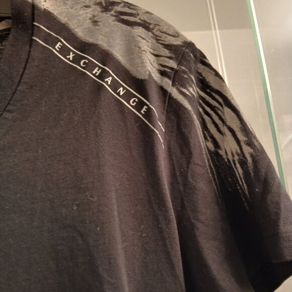 Armani Exchange Wings V-Neck Tee - Picture 4 of 9